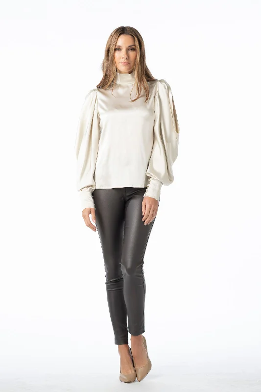 Belgrano Mockneck Blouse