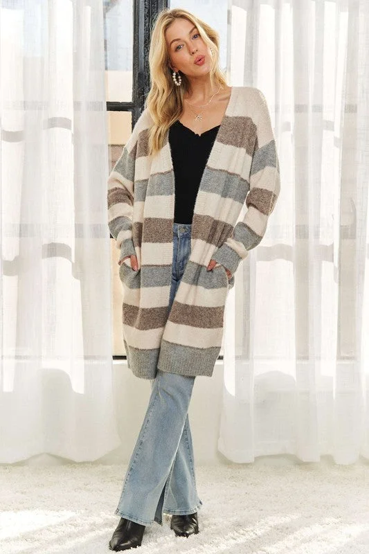 KENDRA STIRRUPS LONG SLEEVES CARDIGAN