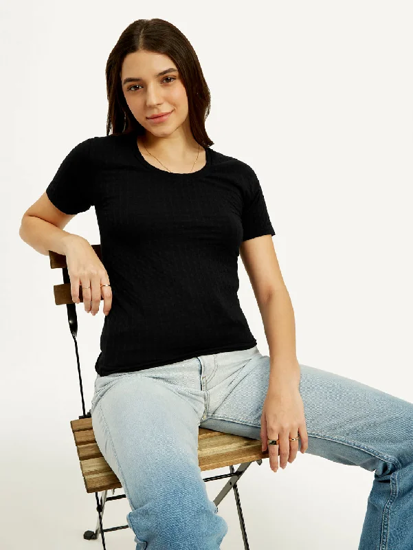 Women's Solid Slim Fit T-shirt