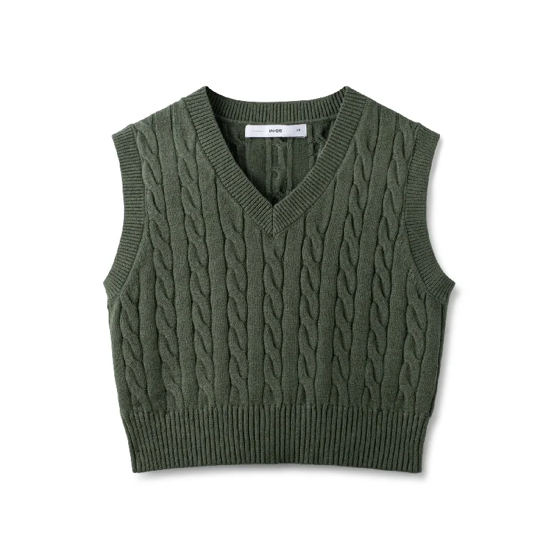 Cable Knit Vest In: Sage